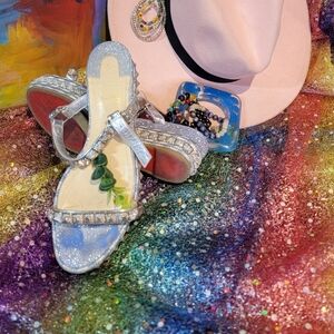 Louboutin Glitter sandal size 39